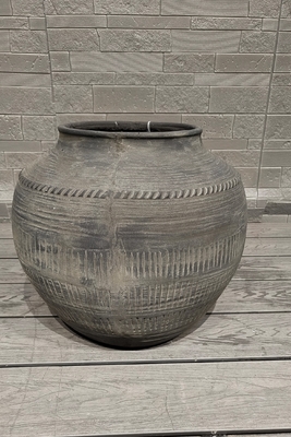satın al Indoor Decoration Fiber Clay Planter Hand Carve Finishing with Charcoal Oven/Warmer Camping Burners Heater/Barbecue online manufacture