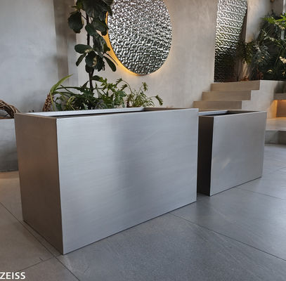 Geometrik Metal Bitki Çömlekleri Drenajla Pas Kanıtlı