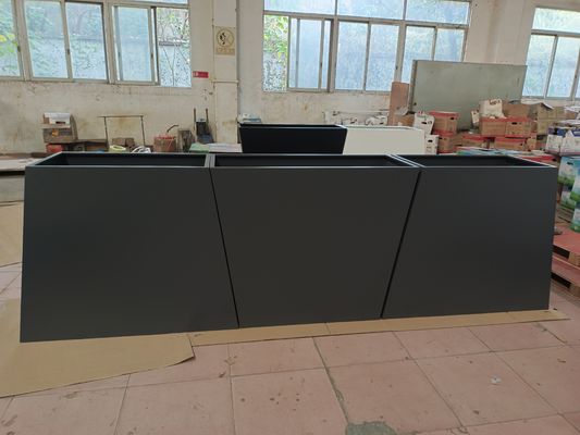 Geometrik Metal Çiftlik Çanakları Siyah Altın ve Gümüşte Hava Duruma Karşı