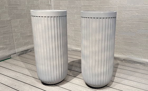 Yaşam Süresi 5-6 Yıl Kalıcı ve Şık Bitki Ekmek için Dışarıda Özel Fiber Clay Planter